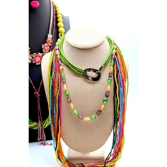 Mixed Lot of 13 Colorful Jewelry Pieces -- 6 Necklaces 2 Pr Earrings 5 Bracelets - Picture 5 of 8